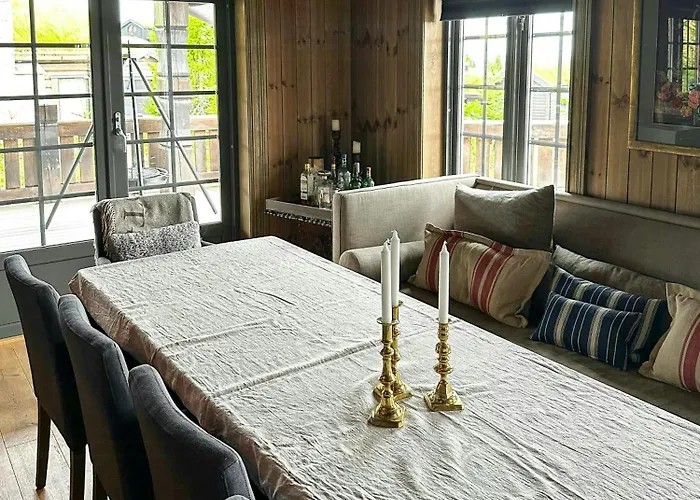 Log With Views Of Jotunheimen *