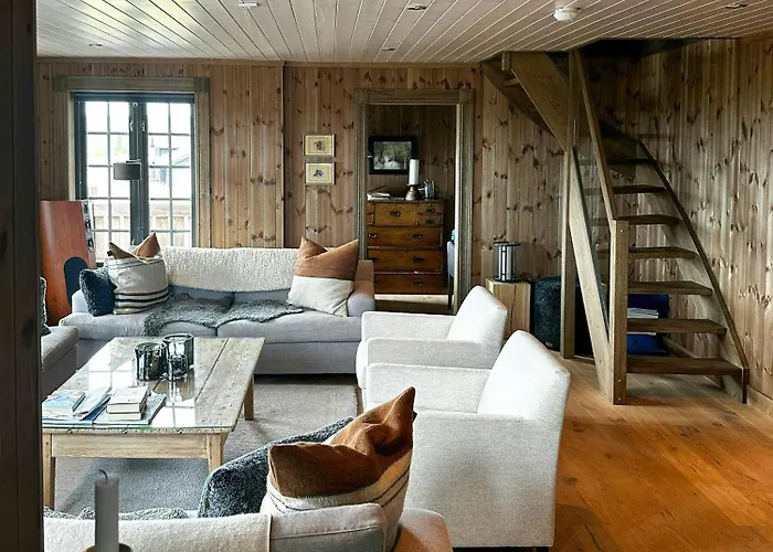 Log With Views Of Jotunheimen *