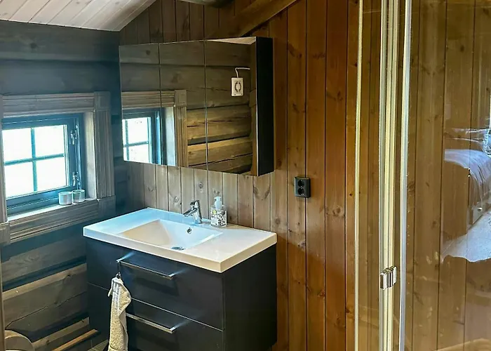 Log With Views Of Jotunheimen Øyer